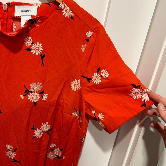 Old Navy Red Floral Dress - Picture 2 of 5